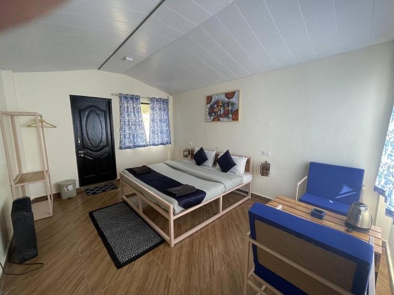 Shalom Backpackers Dharamkot Mcleodganj छात्रावास *